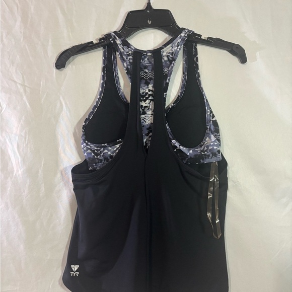 TYR - Picture 2 of 5